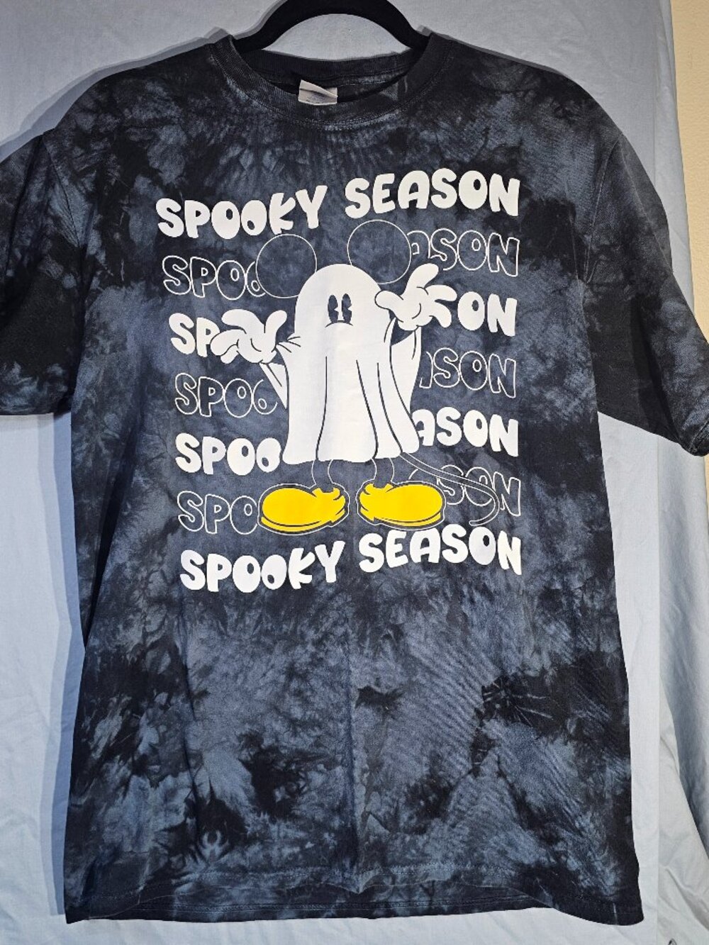 Spooky Season Ghost Tie Dye Graphic T-Shirt Medium Port & Company Halloween Tee